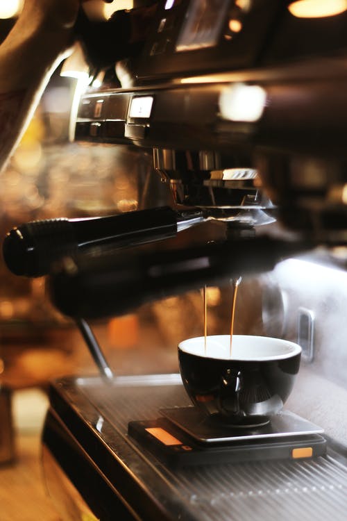 Cú đánh ngắn: Nghiên cứu mới thách thức cà phê espresso